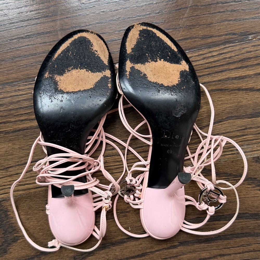 CHRISTIAN DIOR Sexy Vintage Pink Strappy Sandal Heel Silver Medallions Size 9 - Picture 8 of 13